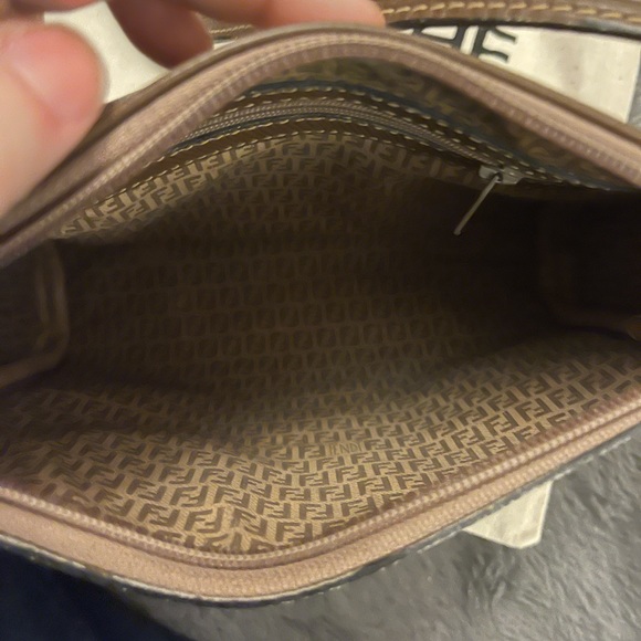 Fendi vintage crossbody bag - Picture 7 of 7